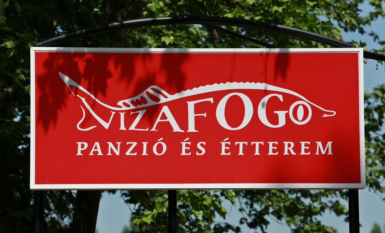 Vizafogo Panzio Es Etterem Otel Baja Dış mekan fotoğraf